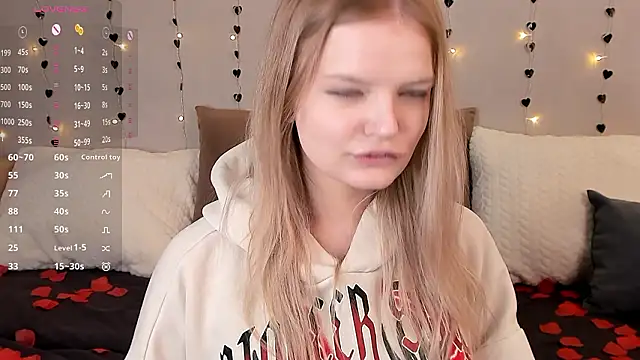 Snapshot of MicheleHonas chatting on 02-10-26, 07:24 MicheleHonas online show from 02-10-26, 07:24