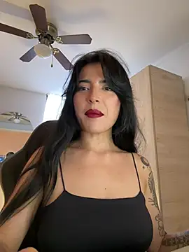 Cristal Cerati  online show from 04-11-26, 09:40