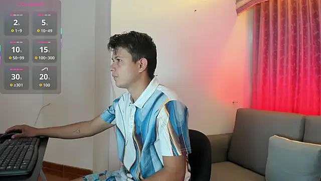 Snapshot of Hospick_white chatting on 11-15-25, 05:17 Hospick white online show from 11-15-25, 05:17