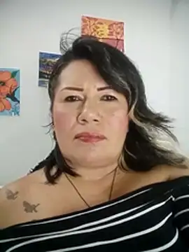 Snapshot of angi_daw chatting on 06-29-26, 02:51 angi daw online show from 06-29-26, 02:51