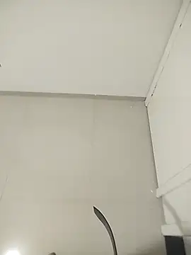 Snapshot of adventon chatting on 11-17-25, 02:15 adventon online show from 11-17-25, 02:15