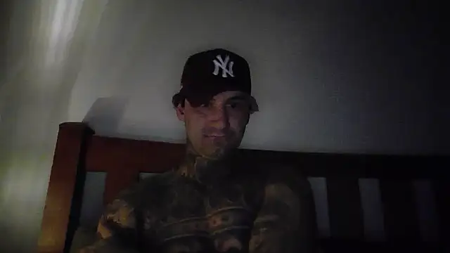 Snapshot of tattsNcock chatting on 08-02-26, 02:37 tattsNcock online show from 08-02-26, 02:37