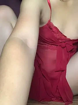 Snapshot of Winnie-sexy chatting on 06-04-26, 11:09 Winnie-sexy online show from 06-04-26, 11:09