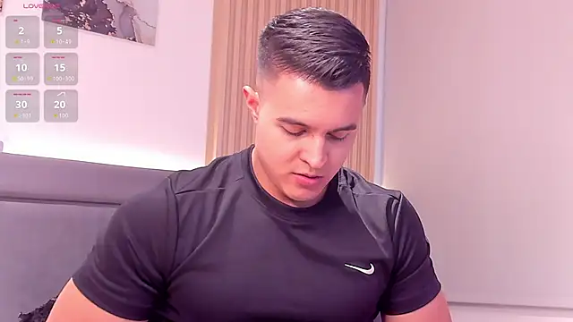 Snapshot of Mason_bennet chatting on 02-26-26, 09:37 Mason bennet online show from 02-26-26, 09:37