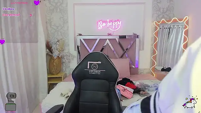 ISABELA TAY online show from 02-11-26, 11:32