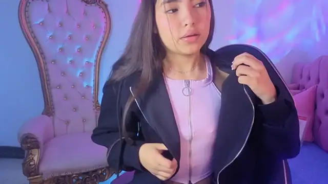 ISABELA TAY online show from 06-17-26, 12:37