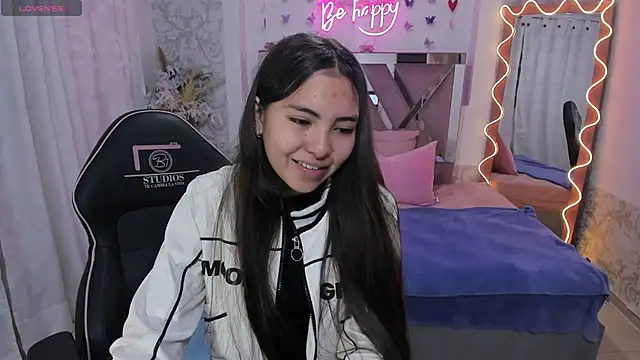 ISABELA TAY online show from 04-05-26, 11:39