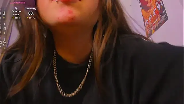 Snapshot of Ana_Torres_ chatting on 02-03-26, 11:54 Ana Torres online show from 02-03-26, 11:54