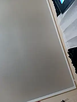 Kreamykoko69 online show from 11-12-25, 03:10