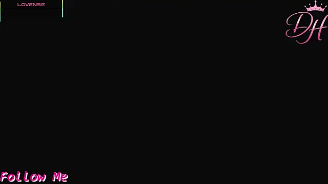 Snapshot of Daphne_Hills chatting on 07-08-26, 06:19 Daphne Hills online show from 07-08-26, 06:19