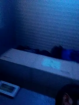 hotguy71000 online show from 11-28-25, 03:45