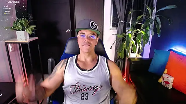 Zed ferrer online show from 01-09-26, 01:56