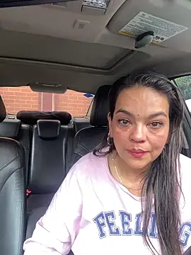 Snapshot of tasha_velvet chatting on 04-19-26, 07:16 tasha velvet online show from 04-19-26, 07:16