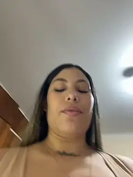 Anna Bitch Disgusting online show from 02-07-26, 05:59