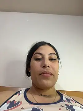 Anna Bitch Disgusting online show from 01-16-26, 04:38