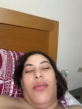 Anna Bitch Disgusting online show from 03-29-26, 01:24