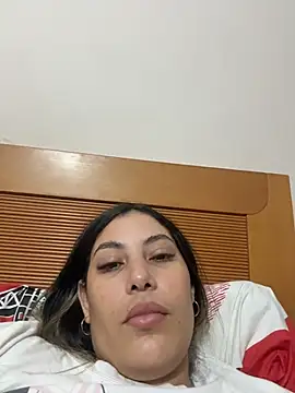 Anna Bitch Disgusting online show from 02-14-26, 04:34