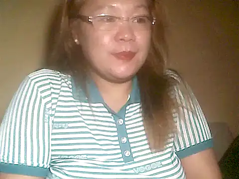 loriepinay46 online show from 03-11-26, 03:17