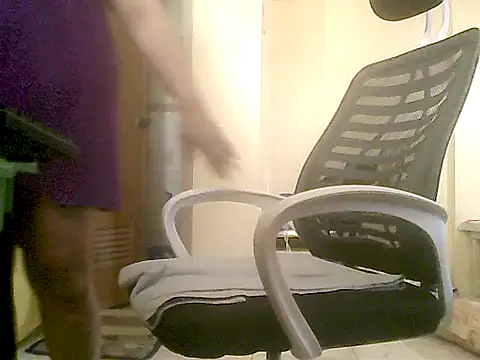 loriepinay46 online show from 02-28-26, 12:43