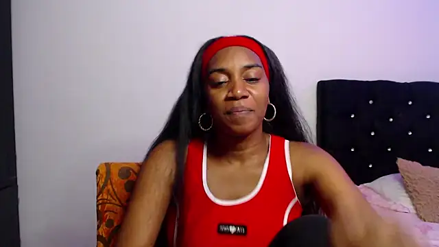 AishaOwens online show from 12-01-25, 07:59