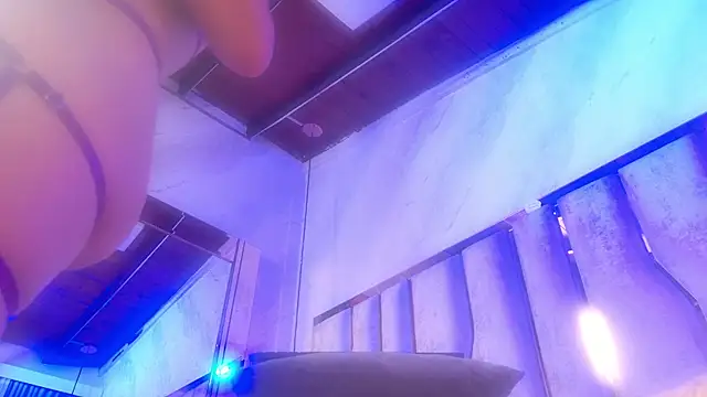 Caroline palmerr online show from 01-08-26, 03:45