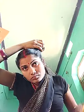 Pushpa hotty online show from 04-14-26, 04:39