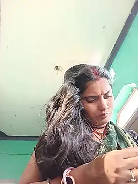 Pushpa hotty online show from 05-18-26, 03:39