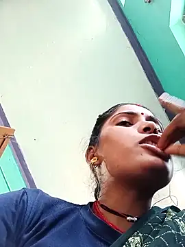 Pushpa hotty online show from 04-30-26, 03:46