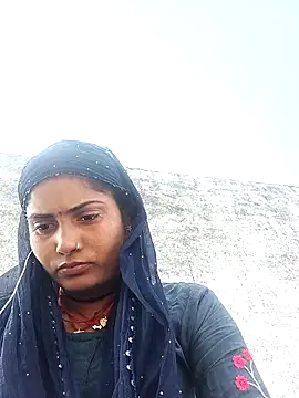 Pushpa hotty online show from 02-24-26, 04:24