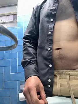 Snapshot of Dihotbi chatting on 11-14-25, 12:25 Dihotbi online show from 11-14-25, 12:25