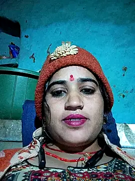 Hot kamla online show from 11-14-25, 01:48