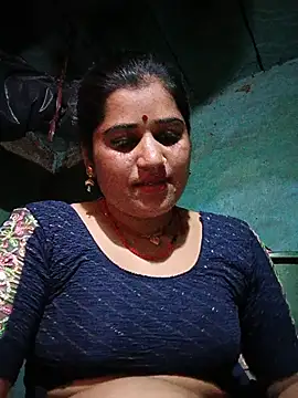 Hot kamla online show from 06-25-26, 03:50