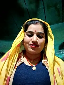 Snapshot of Hot_kamla chatting on 01-16-26, 03:05 Hot kamla online show from 01-16-26, 03:05