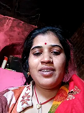 Hot kamla online show from 11-28-25, 07:19