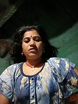 Hot kamla online show from 07-18-26, 09:01