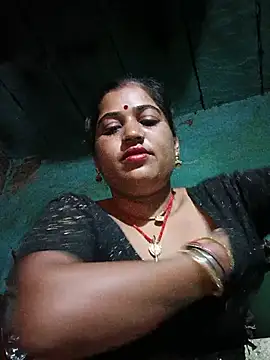 Hot kamla online show from 07-12-26, 11:38
