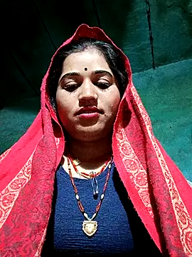 Snapshot of Hot_kamla chatting on 01-31-26, 10:08 Hot kamla online show from 01-31-26, 10:08