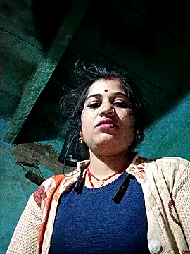 Hot kamla online show from 11-20-25, 11:58