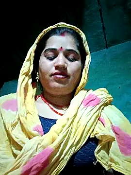 Snapshot of Hot_kamla chatting on 02-17-26, 11:46 Hot kamla online show from 02-17-26, 11:46