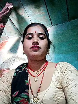 Hot kamla online show from 03-08-26, 06:06