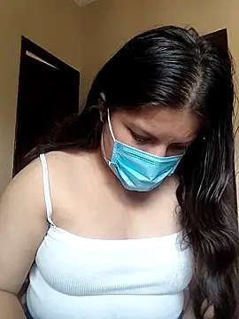 Cute hotzara online show from 05-04-26, 04:27