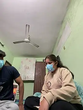 Cute hotzara online show from 12-16-25, 04:50