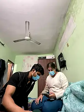 Cute hotzara online show from 12-19-25, 05:00