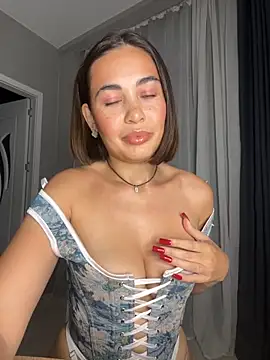 Snapshot of Tatargirl chatting on 11-28-25, 04:18 Tatargirl online show from 11-28-25, 04:18