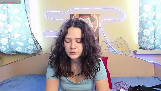 Anora Miller online show from 02-04-26, 09:04