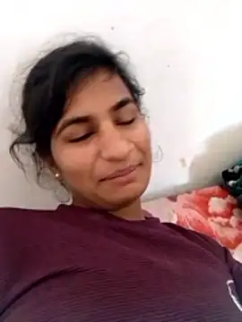 Kumari gairl online show from 12-17-25, 05:56