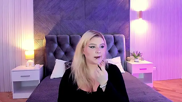 EmiliaStanley online show from 11-20-25, 05:30