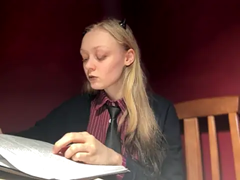 moonlight fiend online show from 12-19-25, 09:17