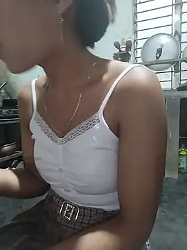 Snapshot of gugu0022 chatting on 06-26-26, 12:49 gugu0022 online show from 06-26-26, 12:49