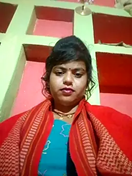 Snapshot of Kiranti_hot chatting on 11-14-25, 09:07 Kiranti hot online show from 11-14-25, 09:07